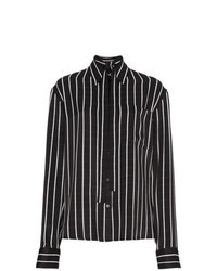 Blusa abbottonata di raso a righe verticali nera e bianca