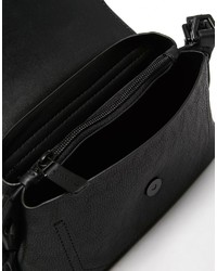 Borsa a tracolla con borchie nera di Calvin Klein