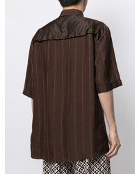 Camicia a maniche corte a righe verticali marrone scuro di Qasimi