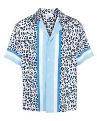 Camicia a maniche corte di seta leopardata azzurra di P.A.R.O.S.H.