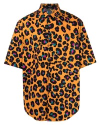 Camicia a maniche corte leopardata arancione di Versace