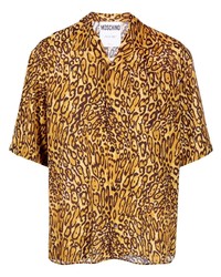 Camicia a maniche corte leopardata marrone chiaro di Moschino