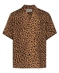 Camicia a maniche corte leopardata marrone chiaro di Wacko Maria