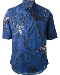 Camicia a maniche corte stampata blu scuro di McQ by Alexander McQueen
