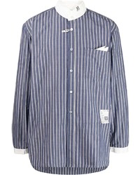 Camicia a maniche lunghe a righe verticali blu scuro e bianca di Maison Mihara Yasuhiro