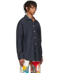 Camicia a maniche lunghe di lana a righe verticali blu scuro di Bethany Williams