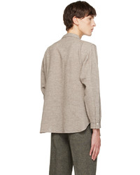 Camicia a maniche lunghe di lana marrone chiaro di Taiga Takahashi