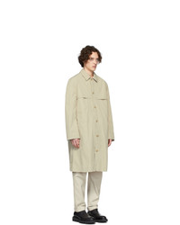 Camicia giacca in nylon beige di Deveaux New York