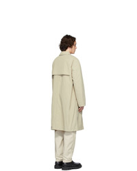 Camicia giacca in nylon beige di Deveaux New York