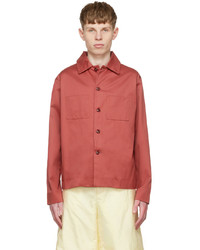 Camicia giacca rossa di Carlota Barrera