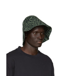 Cappello alla pescatora leopardato verde scuro di Vyner Articles