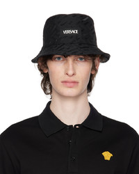 Cappello alla pescatora ricamato nero di Versace