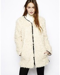 Cappotto in bouclé beige di French Connection