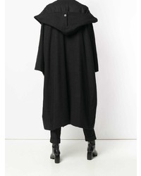 Cappotto nero di Yohji Yamamoto
