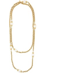 Collana di perle dorata di Chanel