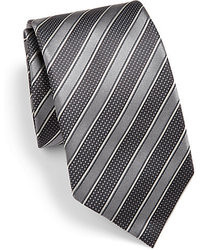 Cravatta a righe orizzontali grigio scuro
