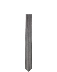 Cravatta a righe verticali nera e bianca di Giorgio Armani