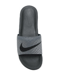 Infradito grigi di Nike