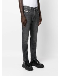 Jeans aderenti grigio scuro di Diesel