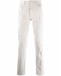 Jeans strappati bianchi di Givenchy