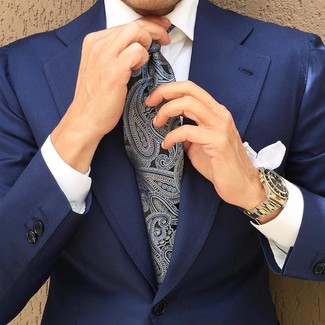 Quale camicia elegante indossare con un blazer blu scuro per un uomo di 30 anni in modo formale: Prova a combinare un blazer blu scuro con una camicia elegante per una silhouette classica e raffinata