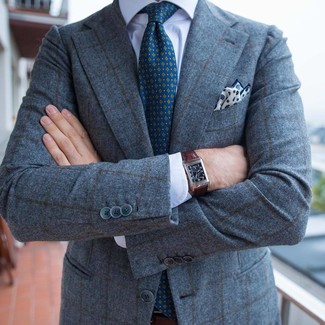 Come indossare e abbinare un orologio in pelle bordeaux per un uomo di 30 anni in modo smart-casual: Combina un blazer di lana a quadri grigio con un orologio in pelle bordeaux per un look perfetto per il weekend.