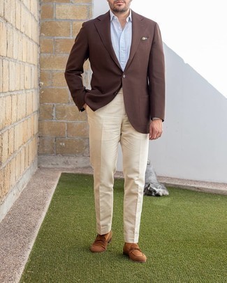 Quale blazer indossare con mocassini eleganti terracotta: Scegli un blazer e pantaloni eleganti beige per essere sofisticato e di classe. Mocassini eleganti terracotta sono una interessante scelta per completare il look.
