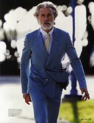 Quale blazer doppiopetto indossare con una camicia elegante azzurra per un uomo di 40 anni: Abbina un blazer doppiopetto con una camicia elegante azzurra per un look elegante e di classe.