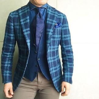 Come indossare e abbinare un blazer con un gilet per un uomo di 30 anni: Scegli un blazer e un gilet come un vero gentiluomo.