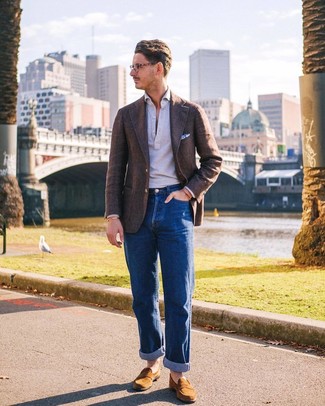 Quale jeans indossare con mocassini eleganti marrone chiaro per un uomo di 30 anni: Metti un blazer di lana marrone e jeans per essere elegante ma non troppo formale. Un bel paio di mocassini eleganti marrone chiaro è un modo semplice di impreziosire il tuo look.