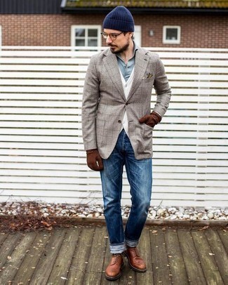Quale blazer indossare con stivali casual terracotta: Scegli un blazer e jeans blu per un look semplice, da indossare ogni giorno. Perfeziona questo look con un paio di stivali casual terracotta.