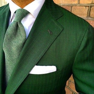 Come indossare e abbinare una cravatta verde e rossa per un uomo di 30 anni quando fa caldo: Potresti combinare un blazer verde con una cravatta verde e rossa per essere sofisticato e di classe.