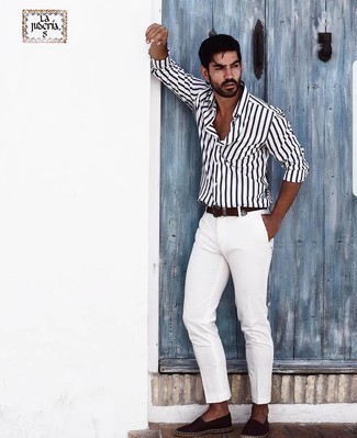 Camicia a maniche lunghe a righe verticali bianca e blu scuro di Dries Van Noten