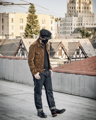 Quale camicia giacca indossare con jeans grigi in modo smart-casual: Indossa una camicia giacca con jeans grigi per un look semplice, da indossare ogni giorno. Scegli un paio di stivali chelsea in pelle neri per mettere in mostra il tuo gusto per le scarpe di alta moda.