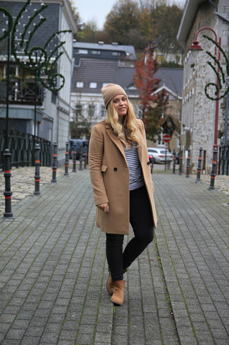 Stivali chelsea in pelle scamosciata marrone chiaro di Saint Laurent