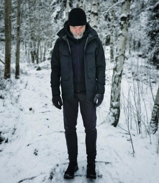 Come indossare e abbinare guanti: Metti una giacca da campo nera e guanti per una sensazione di semplicità e spensieratezza. Stivali da neve di tela neri sono una gradevolissima scelta per completare il look.