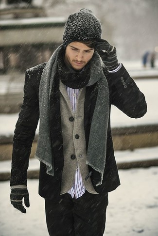 Come indossare e abbinare una giacca di lana marrone scuro per un uomo di 30 anni in inverno 2025: Prova ad abbinare una giacca di lana marrone scuro con jeans neri per un look elegante ma non troppo appariscente. Ecco un look invernale ideale per il tuo.