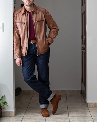 Quale jeans indossare con una giacca harrington marrone per un uomo di 30 anni in modo casual: Per creare un adatto a un pranzo con gli amici nel weekend coniuga una giacca harrington marrone con jeans. Chukka in pelle scamosciata marroni sono una eccellente scelta per completare il look.