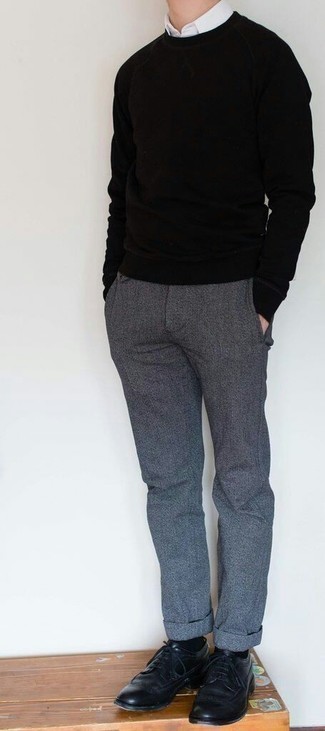 Chino di lana grigio scuro di Thom Browne