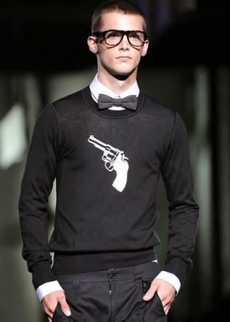 Maglione girocollo stampato nero e bianco di McQ by Alexander McQueen