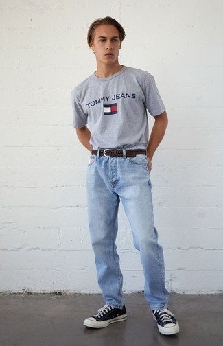 T-shirt girocollo stampata grigia di MadeWorn