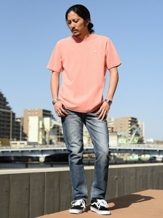 T-shirt girocollo rosa di Reebok