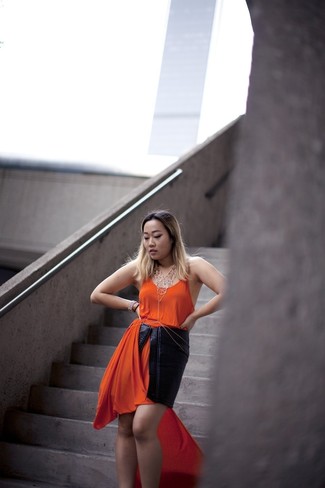 Come indossare e abbinare un vestito arancione per una donna di 30 anni quando fa caldo: Vestiti con un vestito arancione per un look spensierato e alla moda.