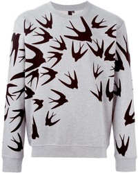 Maglione girocollo stampato grigio di McQ by Alexander McQueen