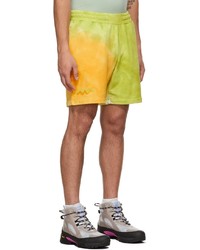 Pantaloncini sportivi effetto tie-dye lime di McQ
