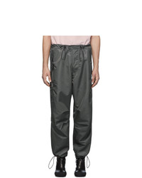Pantaloni cargo grigio scuro di Random Identities