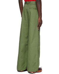 Pantaloni cargo verde oliva di Spencer Badu