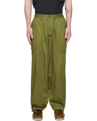 Pantaloni cargo verde oliva di Universal Works