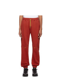 Pantaloni sportivi rossi di Pyer Moss
