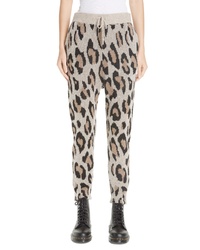 Pantaloni stretti in fondo leopardati beige